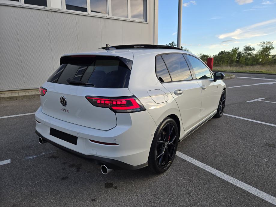 VW Golf 8 2,0 TSI automatik, fotografija 5