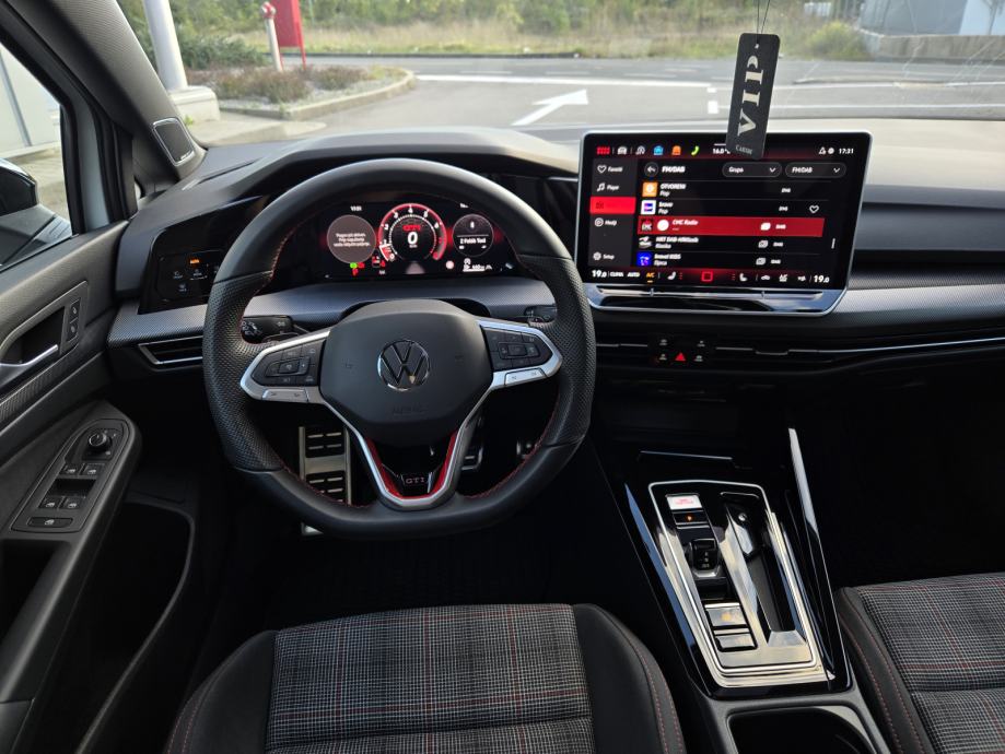 VW Golf 8 2,0 TSI automatik, fotografija 14