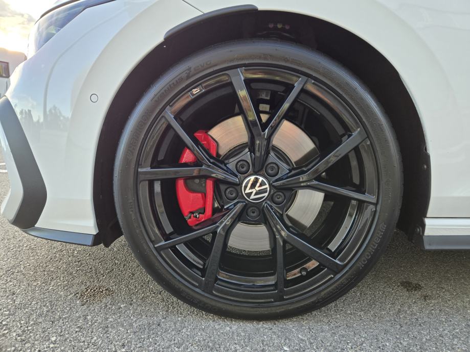 VW Golf 8 2,0 TSI automatik, fotografija 10