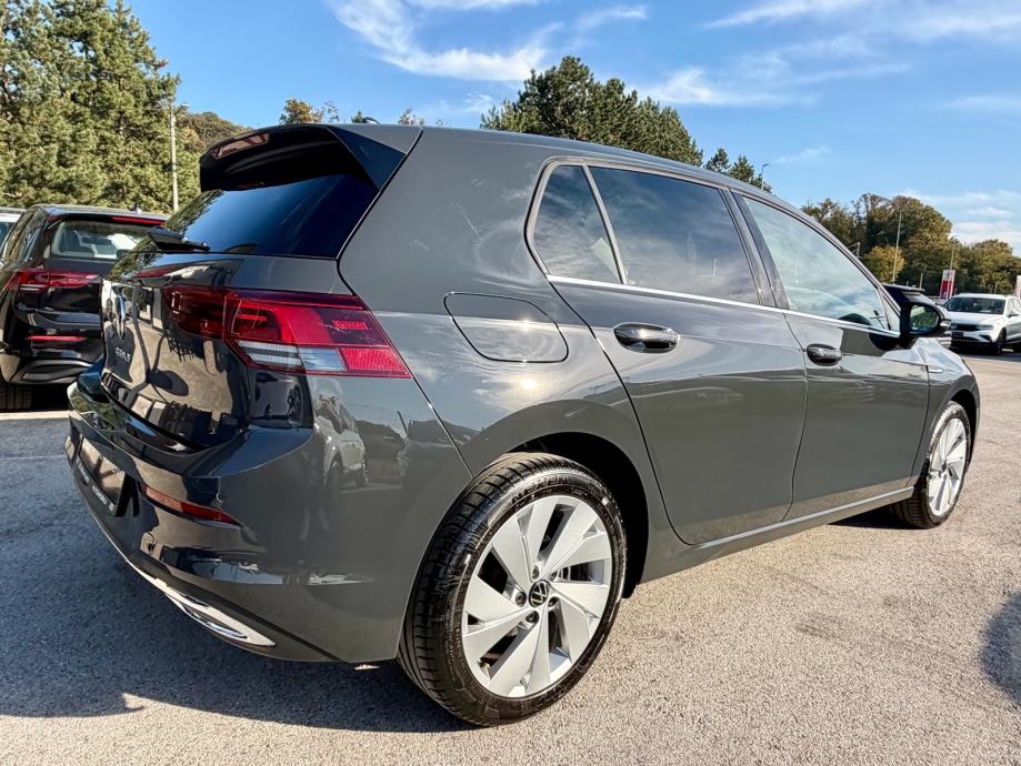 VW Golf 8 2,0 TSI DSG *2024* *190kS* Style MATRIX Navi ACC R17 Servisn, pogled izvana - slika 4
