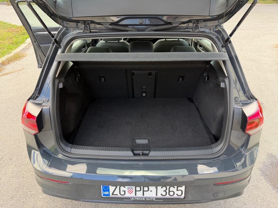 VW GOLF 8 2.0TDI DSG LIFE, LED, NAVI, SENZORI, U PDV-u, fotografija 10