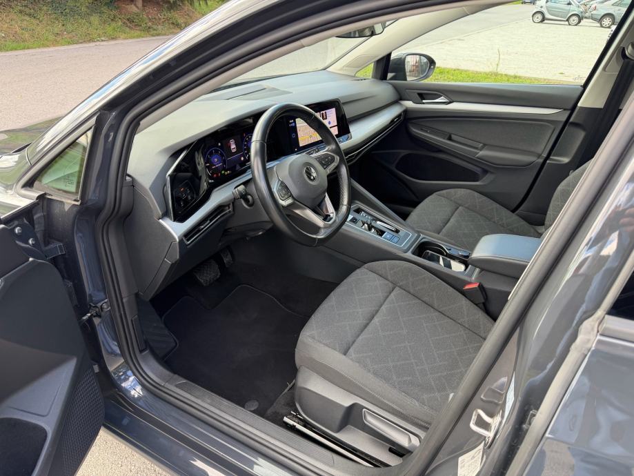 VW GOLF 8 2.0TDI DSG LIFE, LED, NAVI, SENZORI, U PDV-u, fotografija 7