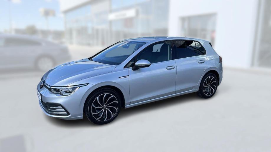 VW GOLF 8 2023 • PREMIUM jamstvo • AutoZubak Rabljena, fotografija 4