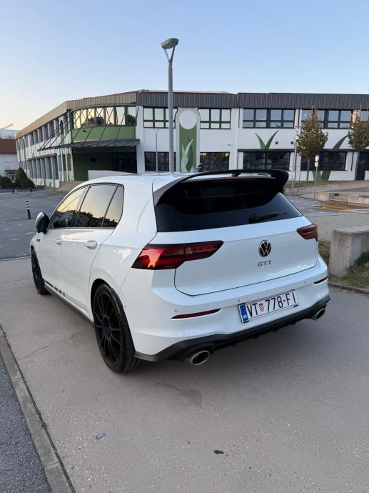 VW Golf 8 GTI CLUBSPORT, fotografija 8
