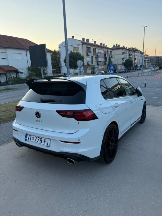 VW Golf 8 GTI CLUBSPORT, fotografija 6