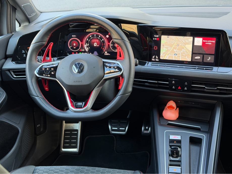 VW GOLF 8 GTI CLUBSPORT 45 EDITION DSG – AKRAPOVIČ – 19” – PANORAMA –, fotografija 15