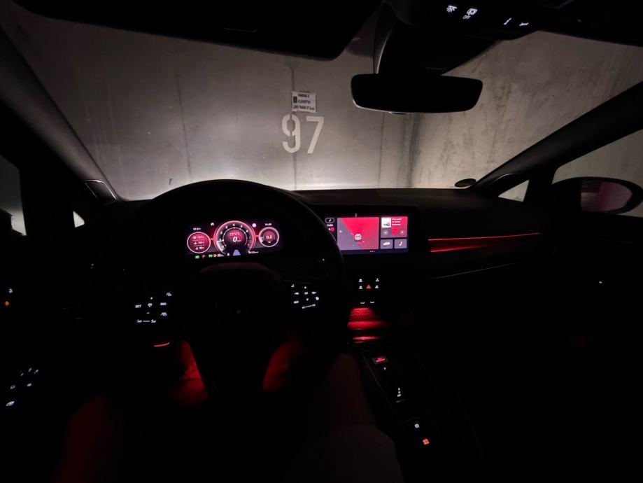 VW Golf 8 GTI ClubSport Akrapovic Harman/Kardon…, fotografija 15