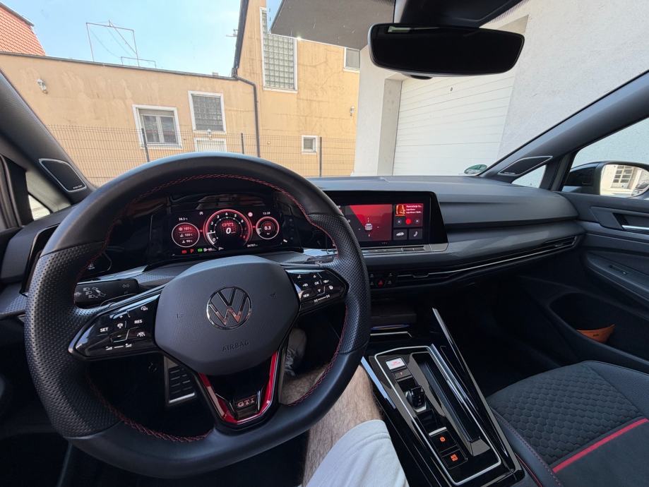 VW Golf 8 GTI ClubSport Akrapovic Harman/Kardon…, fotografija 10