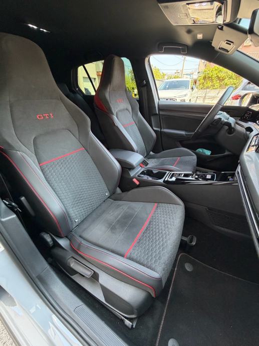 VW Golf 8 GTI ClubSport Akrapovic Harman/Kardon…, fotografija 12