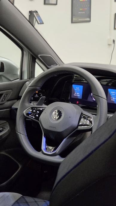 VW Golf 8 R, pogled izvana - slika 4