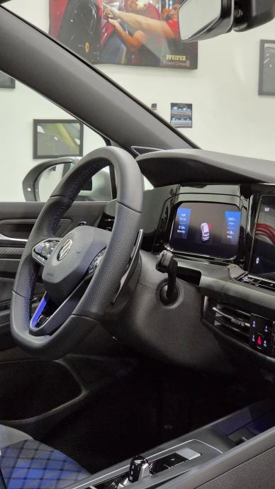 VW Golf 8 R, pogled izvana - slika 5