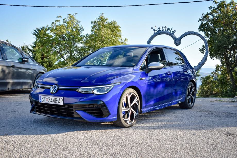 VW Golf 8 R, fotografija 2