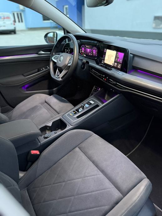 VW Golf 8 STYLE 2.0 TDI DSG – 150 KS, fotografija 9