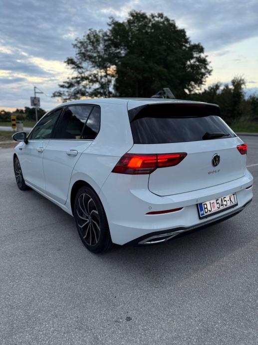 VW Golf 8 STYLE 2.0 TDI DSG – 150 KS, fotografija 5