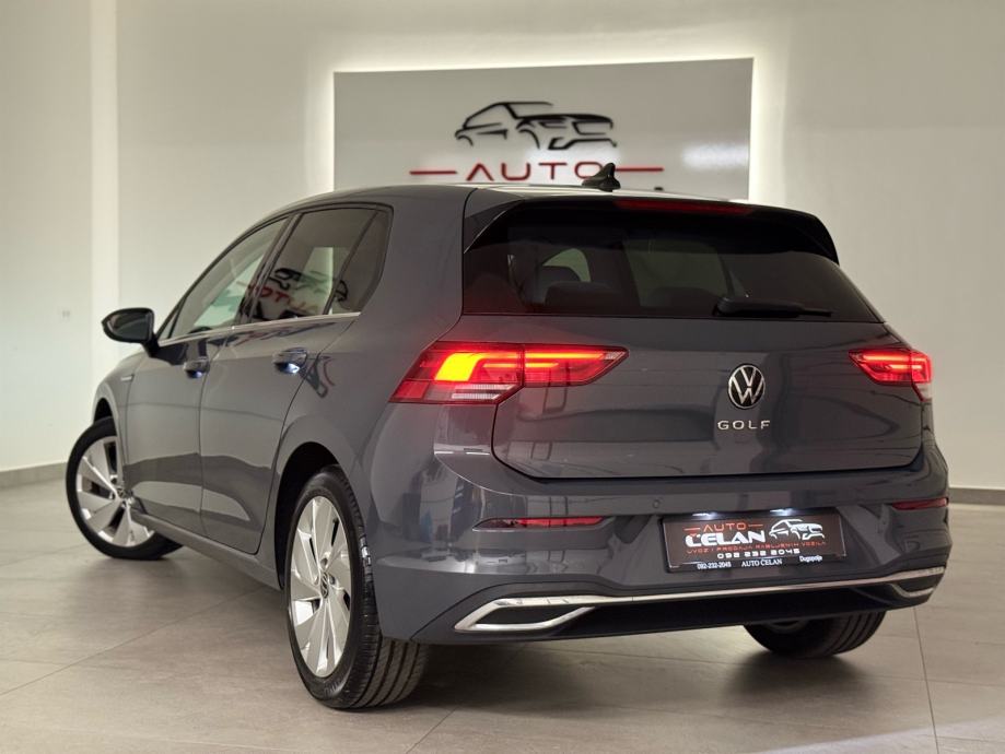 VW Golf 8 Style Mod.2023⭐️Jamstvo⭐️Matrix_Led~Kamera~Alu17_Ambient, fotografija 14