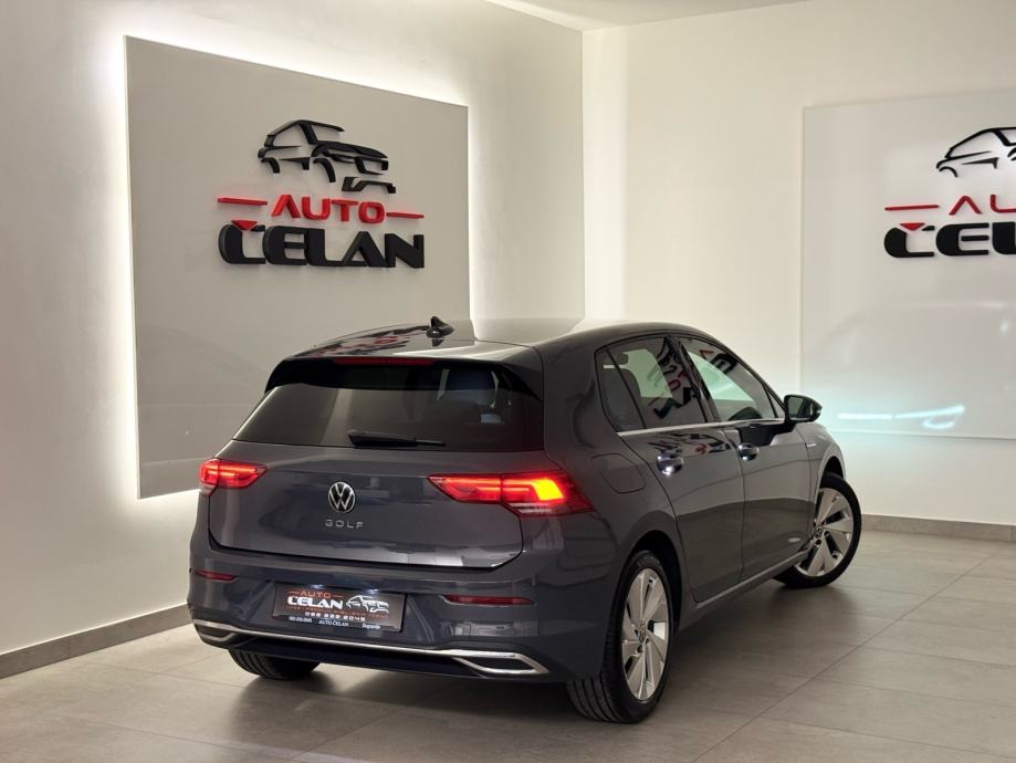 VW Golf 8 Style Mod.2023⭐️Jamstvo⭐️Matrix_Led~Kamera~Alu17_Ambient, fotografija 16