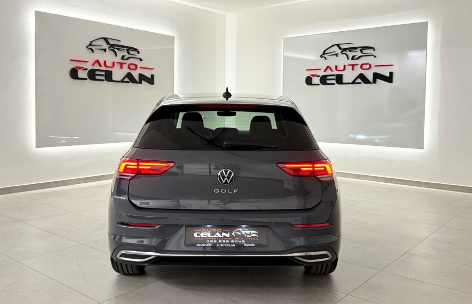 VW Golf 8 Style Mod.2023⭐️Jamstvo⭐️Matrix_Led~Kamera~Alu17_Ambient, fotografija 11