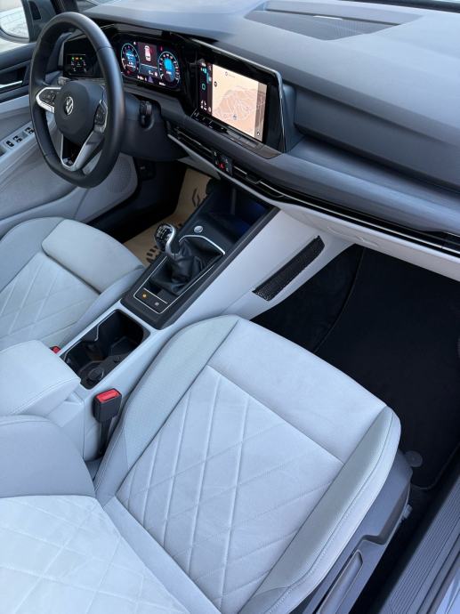 VW Golf 8 Style Mod.2023⭐️Jamstvo⭐️Matrix_Led~Kamera~Alu17_Ambient, fotografija 20