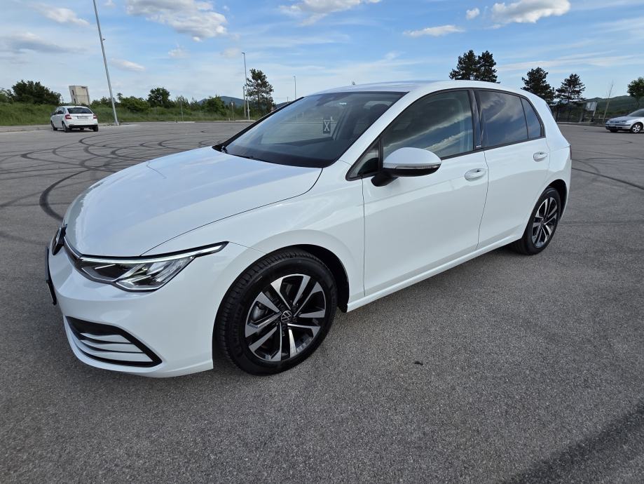 VW Golf 8 United,110kw, 2,0 TDI automatik,Novi Servis!!!, fotografija 2