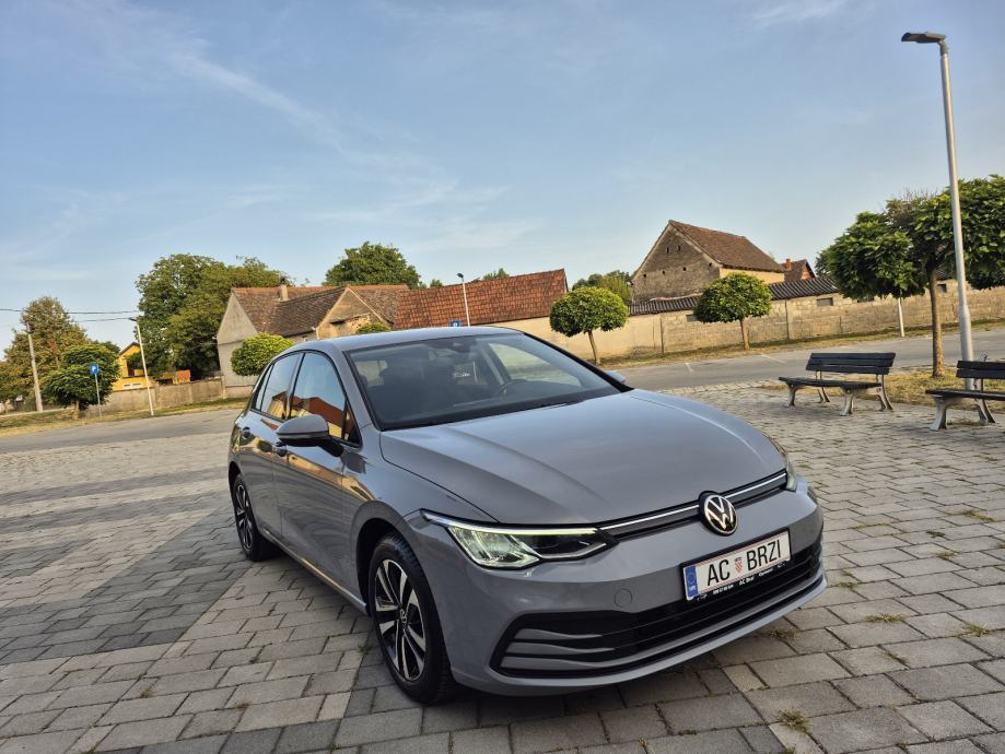 VW Golf 8 UNITED,Velika navigacija, senzori,grijanje sjedala i volana, fotografija 13