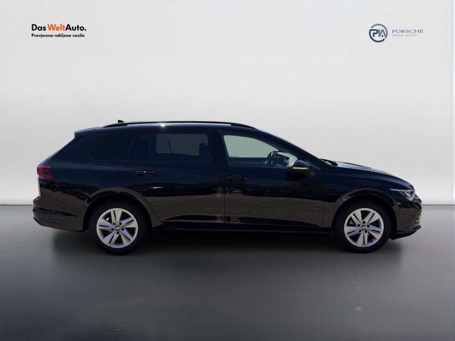 VW Golf 8 Variant 1.5 eTSI DSG Life, fotografija 7