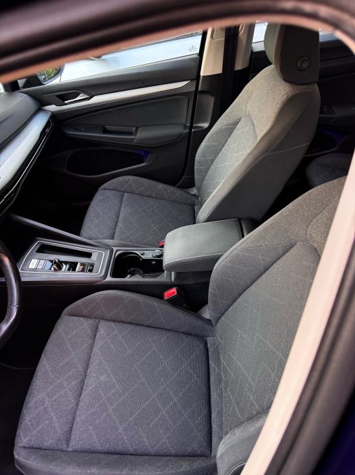 VW Golf 8 Variant 2.0 TDI automatik, fotografija 5