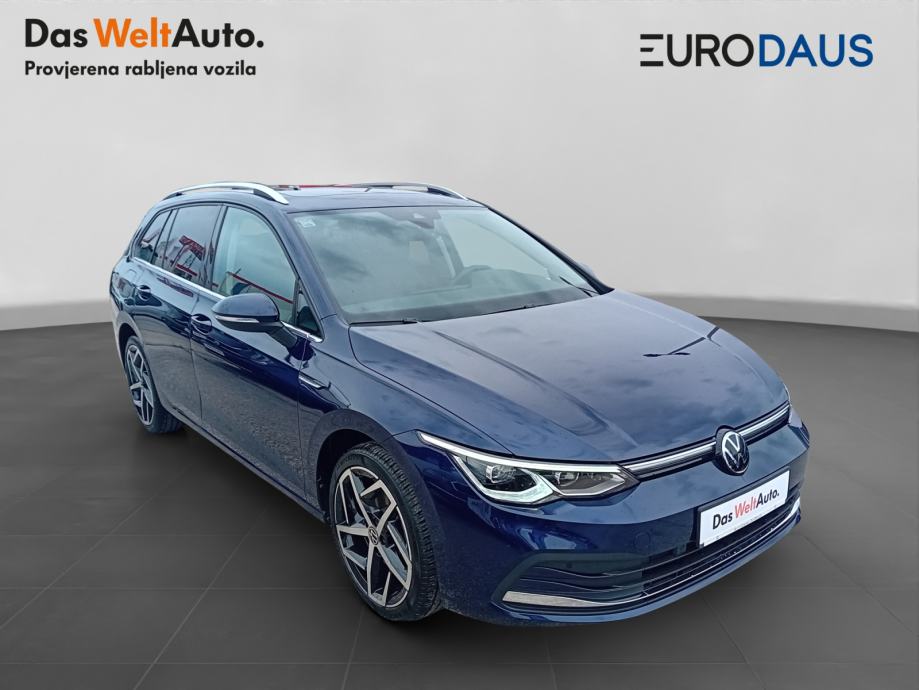 VW Golf 8 Variant 2.0 TDI DSG Style *Panorama * Navi *Alu 18, fotografija 3