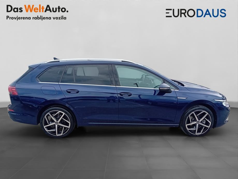 VW Golf 8 Variant 2.0 TDI DSG Style *Panorama * Navi *Alu 18, fotografija 4