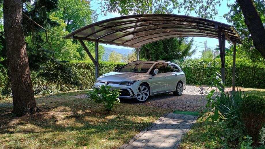 VW Golf 8 R oprema 2,0 TDI DSG automatik 150 ks IQ Led svjetla, fotografija 3