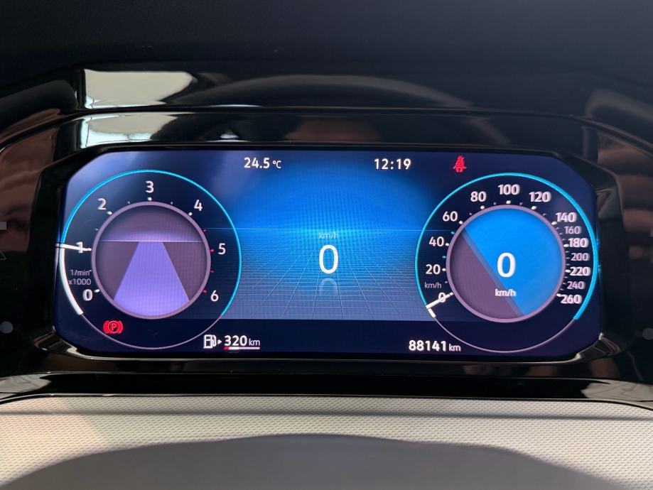 VW Golf 8 Variant 2,0 TDI | 2022 | LED | PDC | KEYLESS | ALU | JAMSTVO, fotografija 16