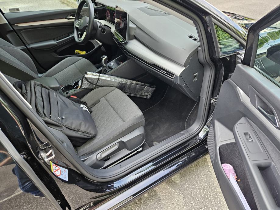 VW Golf 8.5 1,5 TSI 23500km, fotografija 9