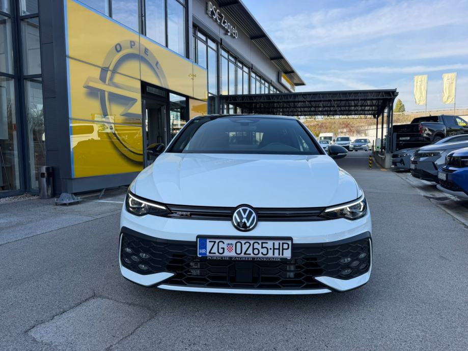 VW Golf 8.5 2.0 GTI DSG 195kw, fotografija 8