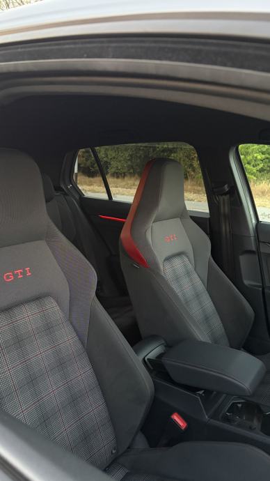 VW Golf 8.5 GTI 265 KS DSG, 1. vl., HR vozilo, garancija do 2030, fotografija 16