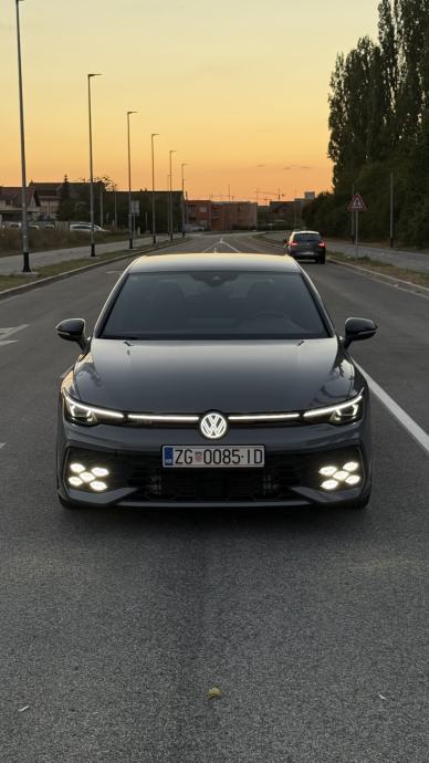 VW Golf 8.5 GTI 265 KS DSG, 1. vl., HR vozilo, garancija do 2030, fotografija 4