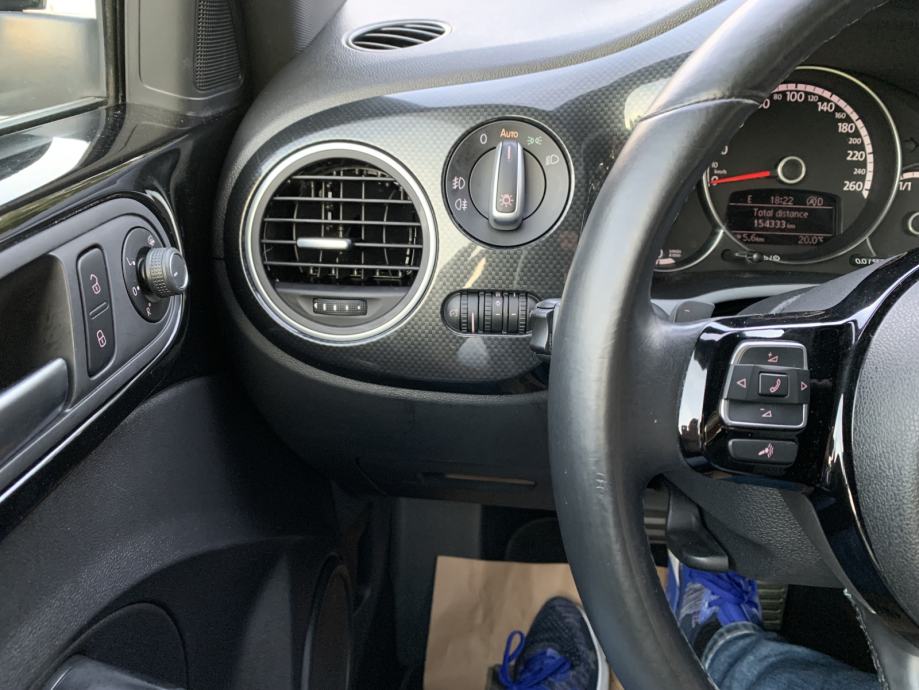 VW Golf Beetle 2,0 GTI Sport automatik, fotografija 12
