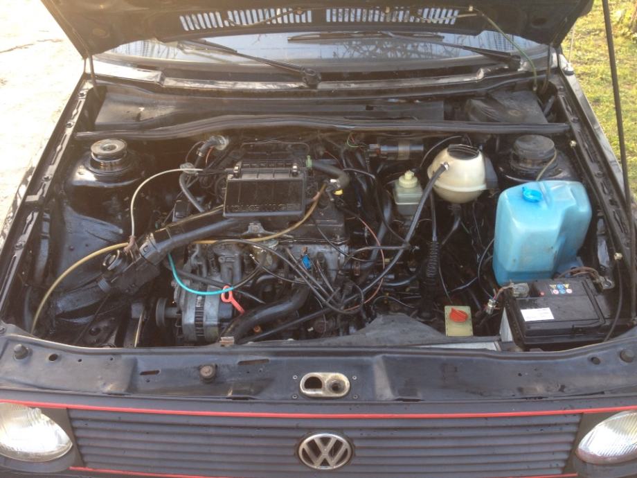 VW GOLF II 1.6 BENZIN PASADENA, REG 5/2015, SERVO VOLAN, 1992 god.