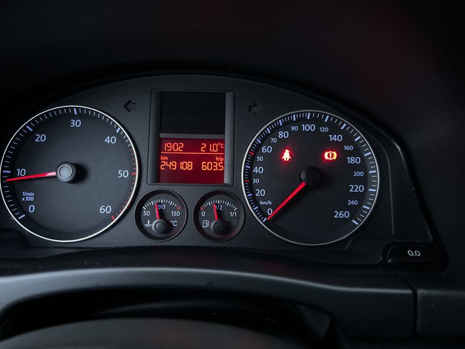 VW Golf Plus 1,9 TDI TRENDLINE, fotografija 6
