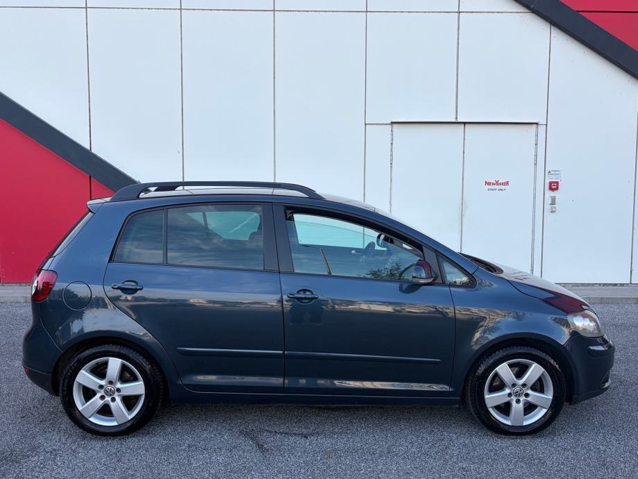 VW GOLF PLUS 1,9 TDI UNITED METALIK PLAVA BOJA KAO NOV FUL OPREMA!!!!, fotografija 5