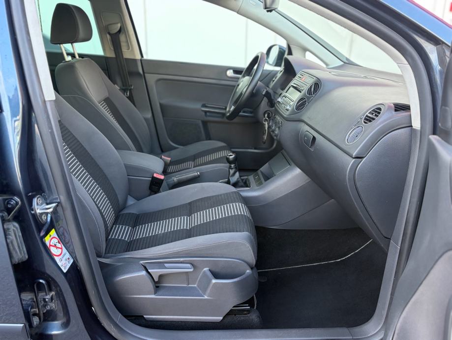 VW GOLF PLUS 1,9 TDI UNITED METALIK PLAVA BOJA KAO NOV FUL OPREMA!!!!, fotografija 8