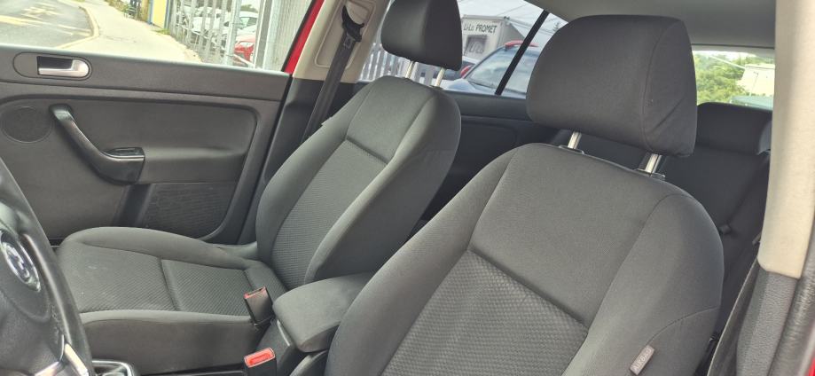 VW Golf Plus 2,0 TDI//HR**REG do 11 mj **prijenos cist i obavezan **, fotografija 12