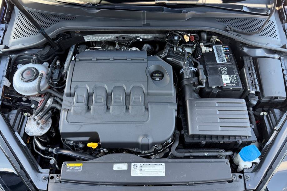 VW Golf 7 1,6 TDI IQ.Drive*LED*MRTVI KUT*NAVI*360 PARK SENZORI*, fotografija 20