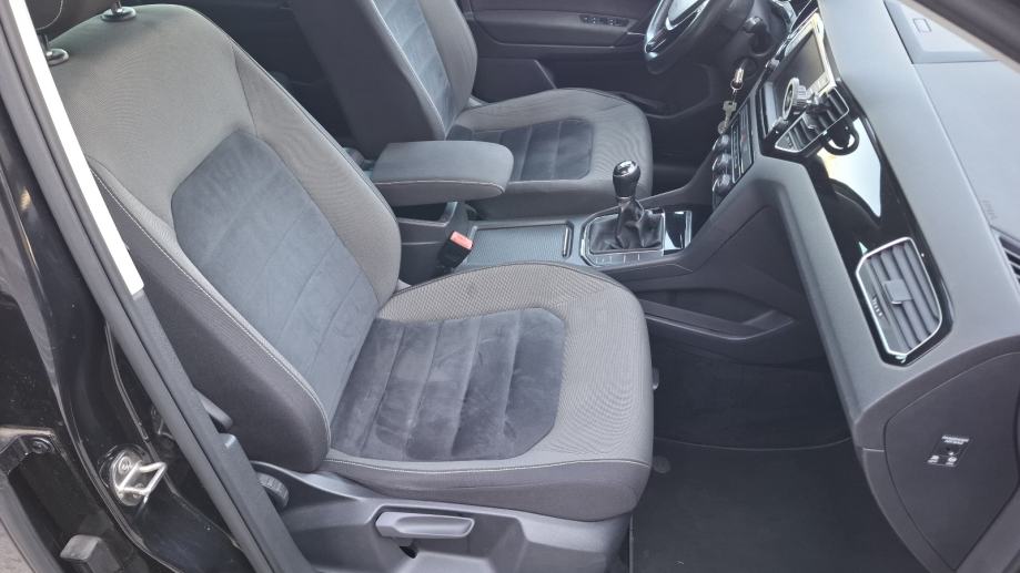 VW Golf Sportsvan 2.0 TDI /2016/Xenon/144tkm/Highline/REG;10/27, fotografija 11