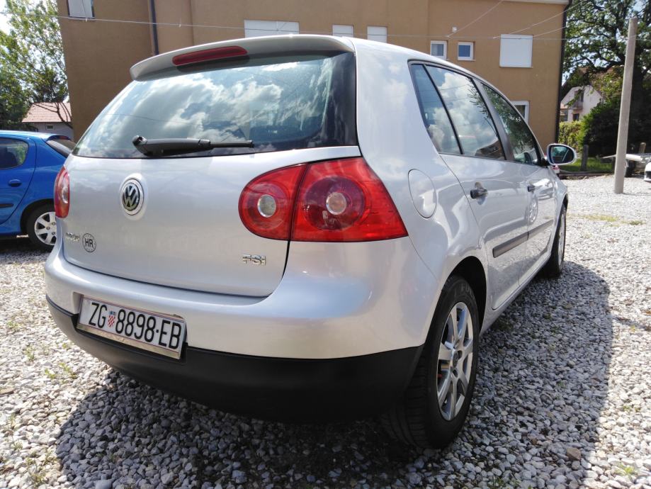 VW Golf V 1.6 FSI IZVRSNO STANJE!!!, 2003 god.