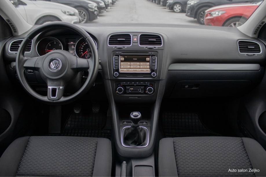 VW Golf VI 1.6 TDI automatska klima | navigacija | alu | registriran, fotografija 11
