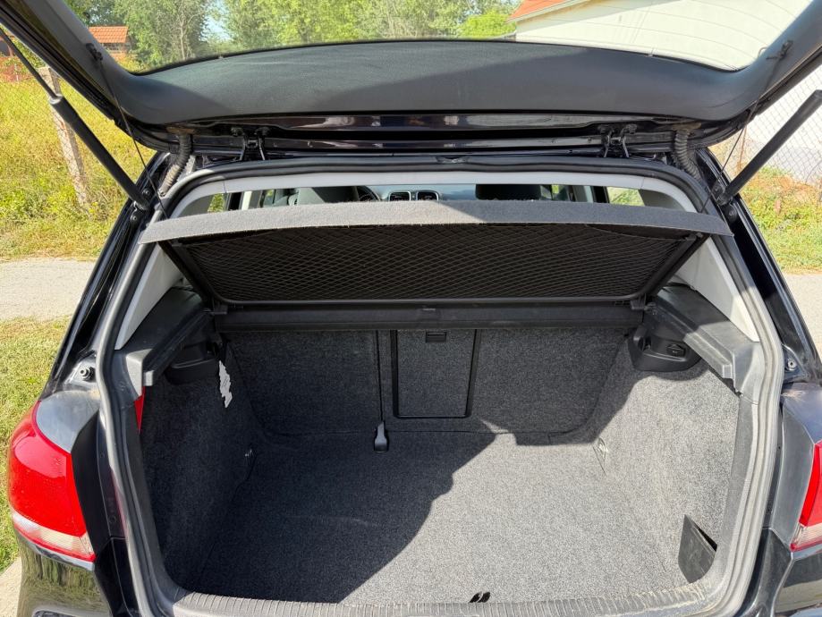 VW Golf VI 2,0 TDI COMFORTLINE, fotografija 9
