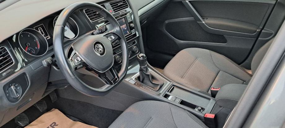 VW Golf VII 1,6 TDI Comfortline, fotografija 12