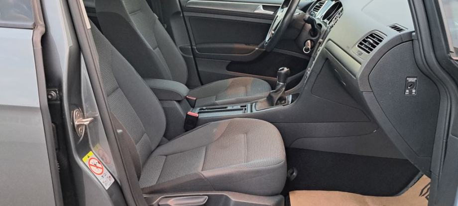 VW Golf VII 1,6 TDI Comfortline, fotografija 19