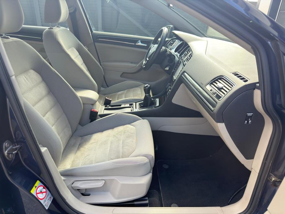 VW Golf VII 2.0 TDI Highline BlueMotion, fotografija 11