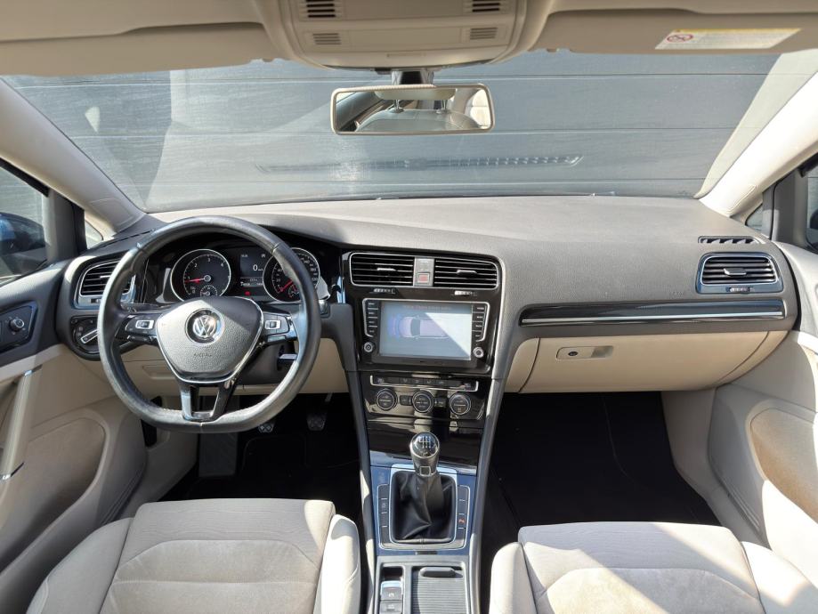 VW Golf VII 2.0 TDI Highline BlueMotion, fotografija 14