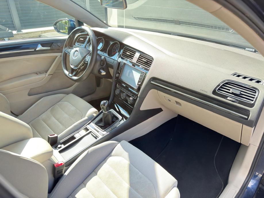 VW Golf VII 2.0 TDI Highline BlueMotion, fotografija 10